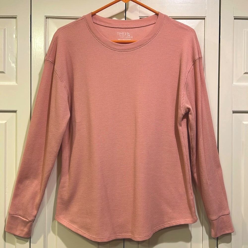Time and Tru Blush Long Sleeve Women’s Top Size Large